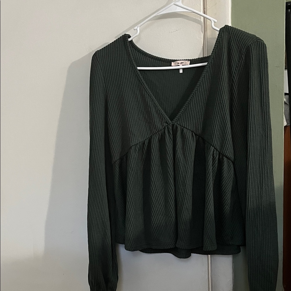 Elegant Green V-Neck Women's Top